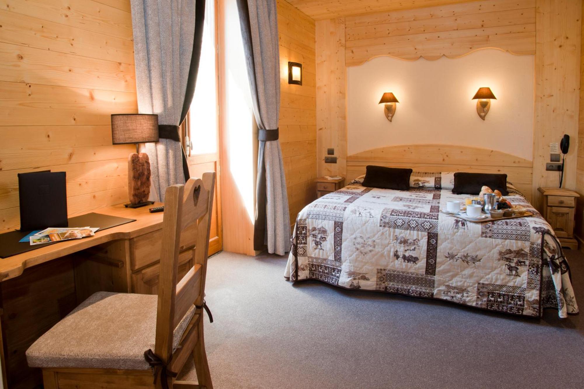 Logis Hotel & Spa Beau-Site Saint-Jean-de-Sixt Eksteriør bilde