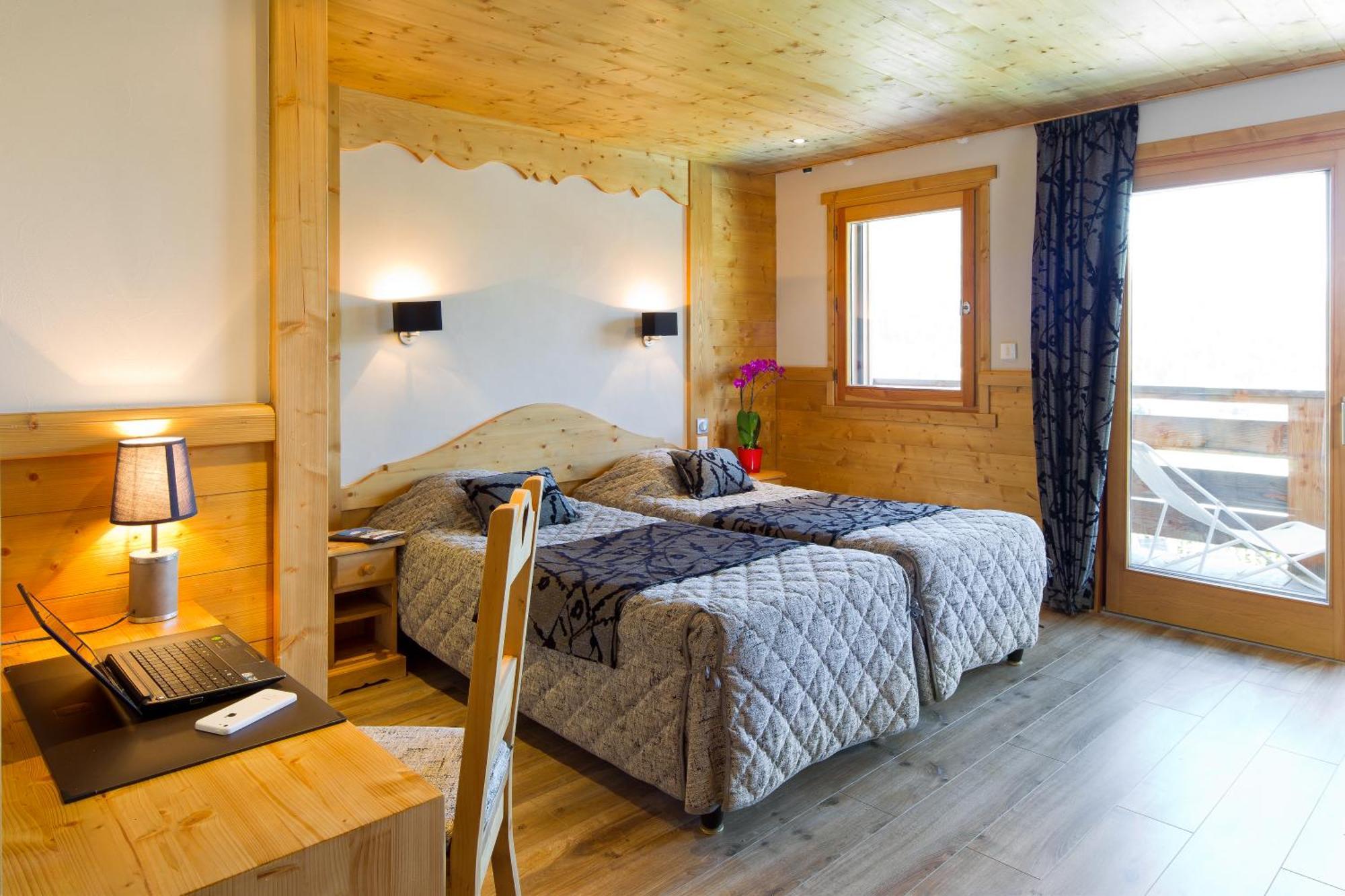 Logis Hotel & Spa Beau-Site Saint-Jean-de-Sixt Eksteriør bilde