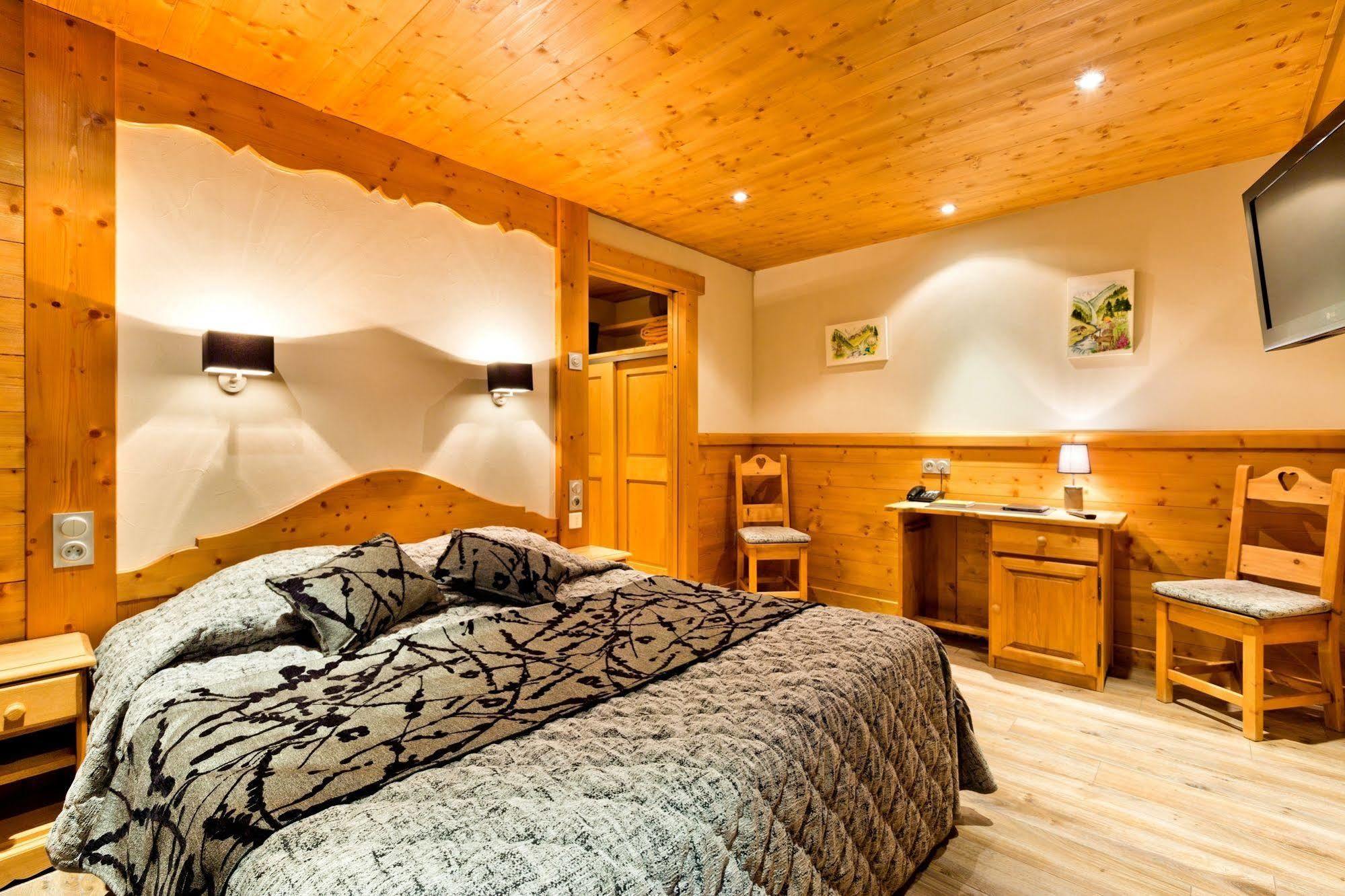 Logis Hotel & Spa Beau-Site Saint-Jean-de-Sixt Eksteriør bilde