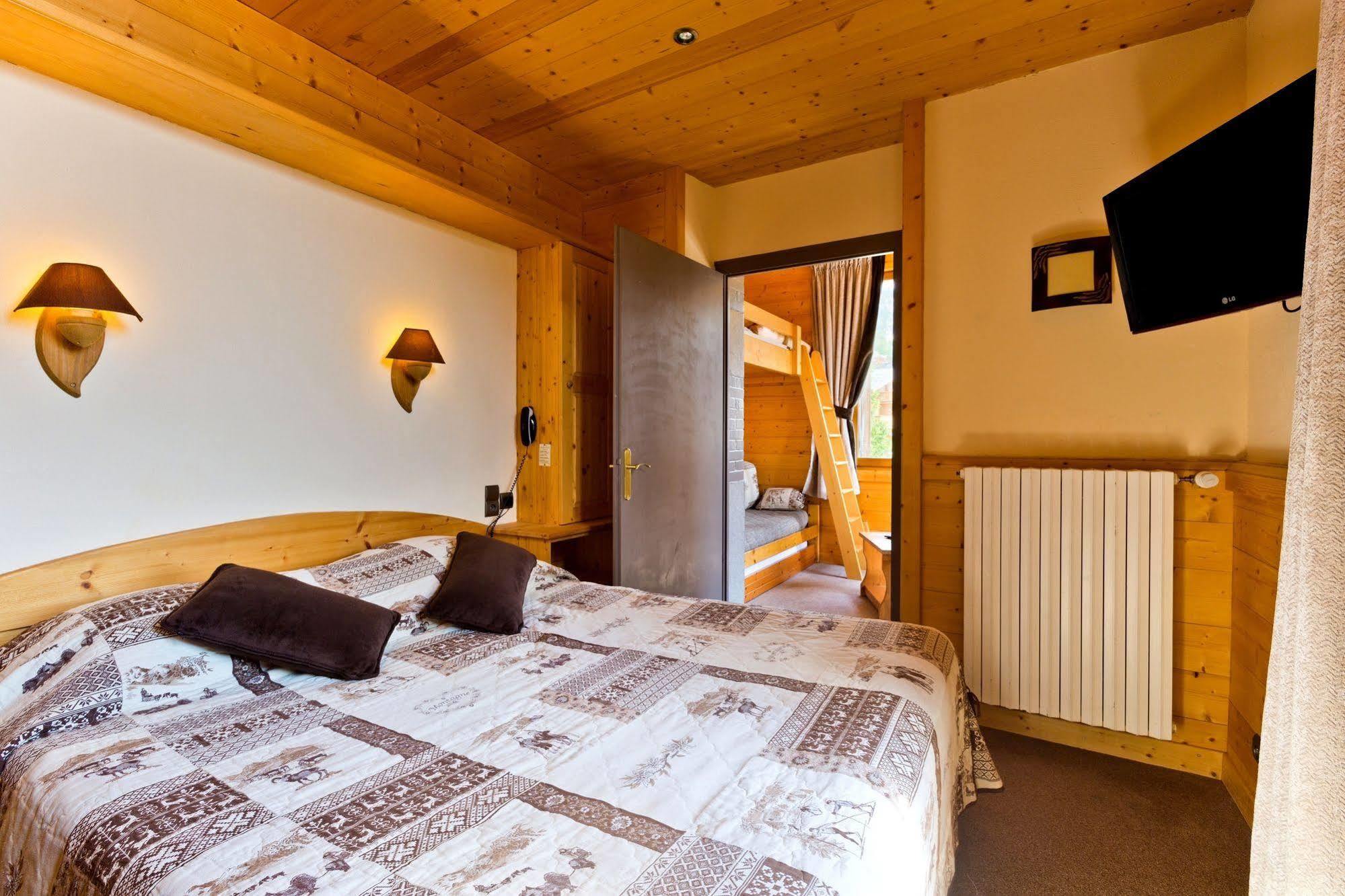 Logis Hotel & Spa Beau-Site Saint-Jean-de-Sixt Eksteriør bilde