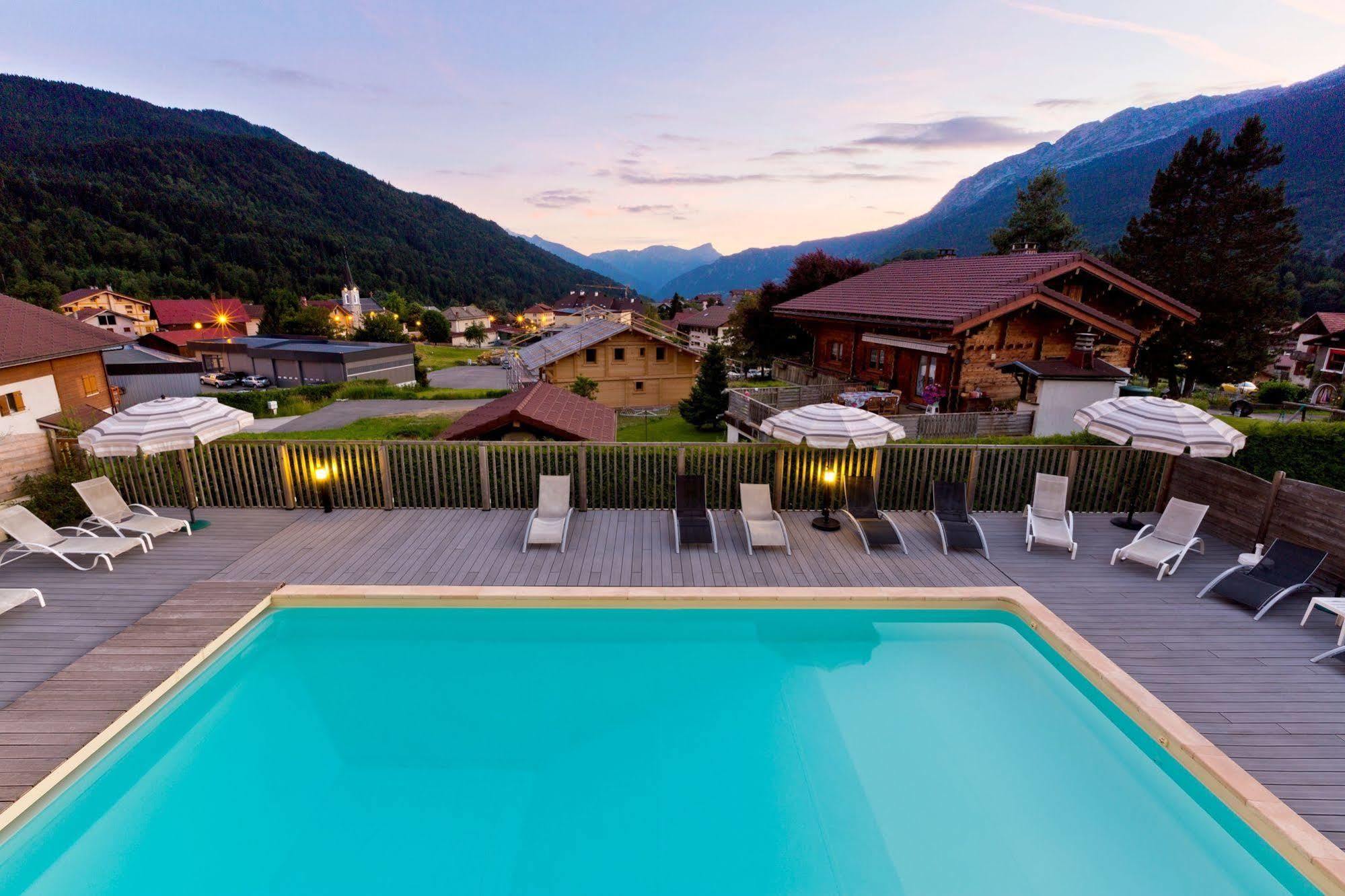 Logis Hotel & Spa Beau-Site Saint-Jean-de-Sixt Eksteriør bilde